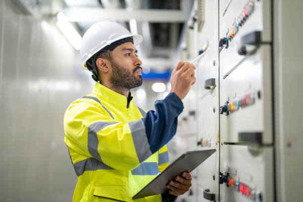 Switchgear professionals and industrial solutions